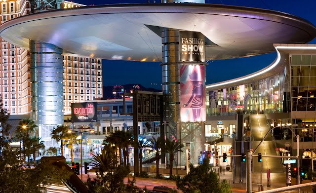 Shopping Fashion Show Mall Las Vegas