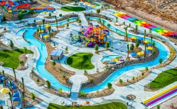  Wetn Wild Las Vegas with children